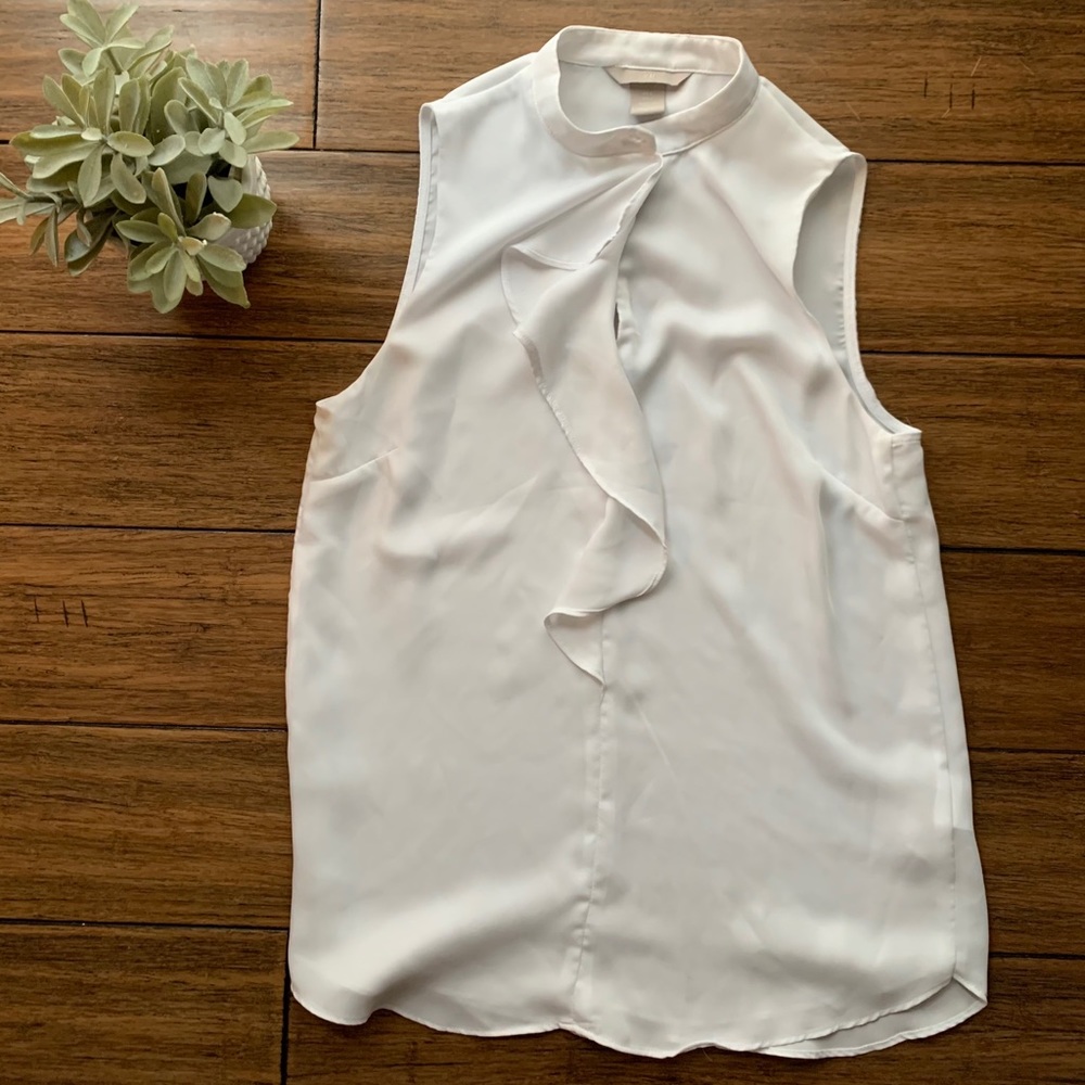 🌿 2/22$ 🌿  H&M Ruffle blouse